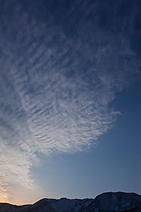冬の鱗雲